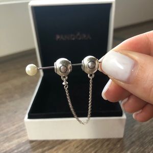 Pandora essence safety chain